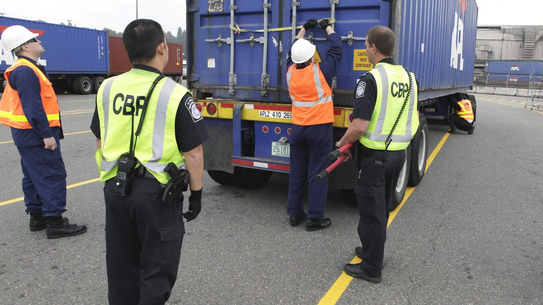 CONTRABANDO DE COMBUSTIBLE-CRUCE FRONTERIZO-cortesia CPB (1)